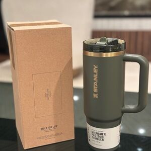 COPY - Stanley Green Quencher Tumbler